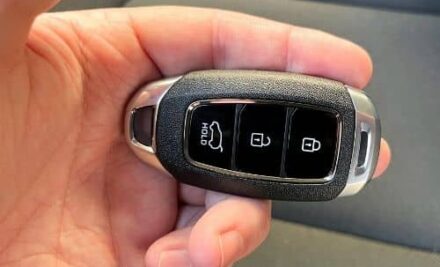 Cuanto dura la pila de un mando de coche​