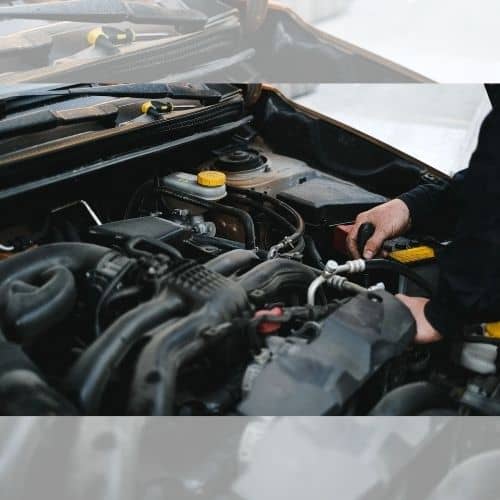 Incendio de coche en verano: la revisión de 30 euros que puede evitar que pierdas tu vehículo