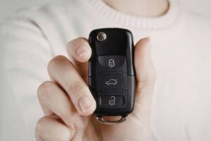 Como saber frecuencia mando coche